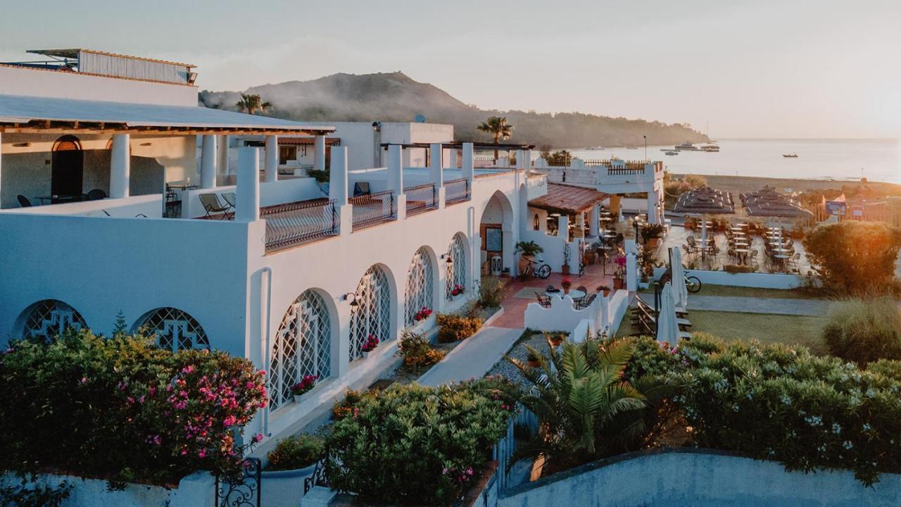 Hotel Rojas Vulcano  Exteriér fotografie